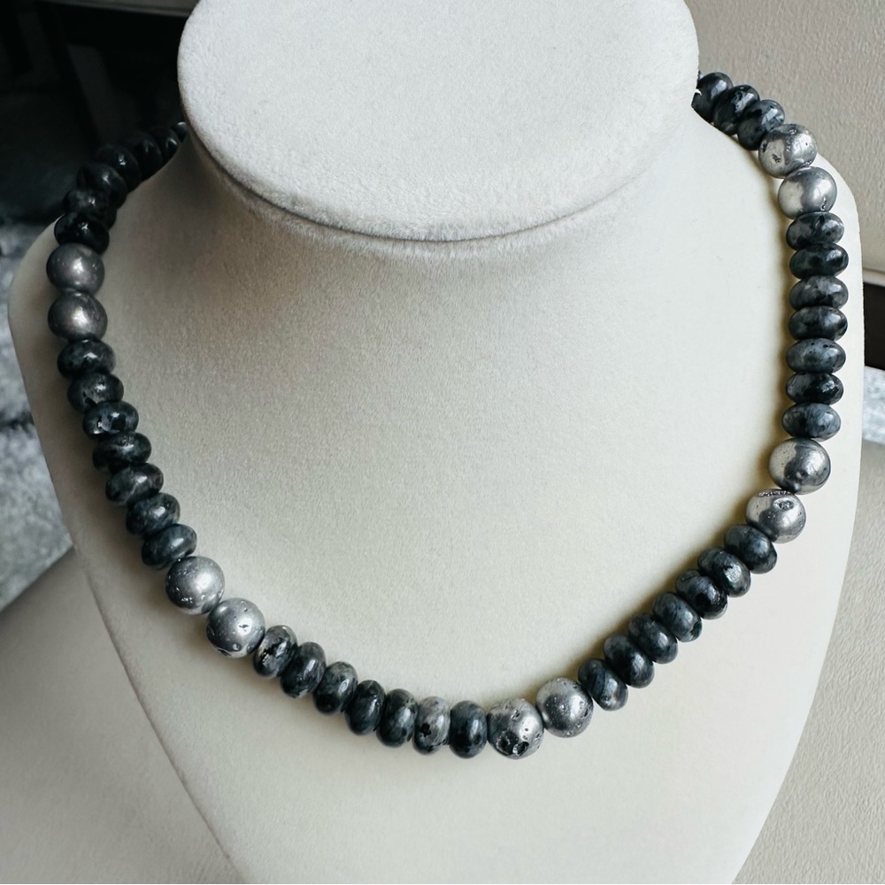 ✨ Labradorite Rondelle & Druzy Quartz Bead Necklace Natural Stone, Gray Metallic